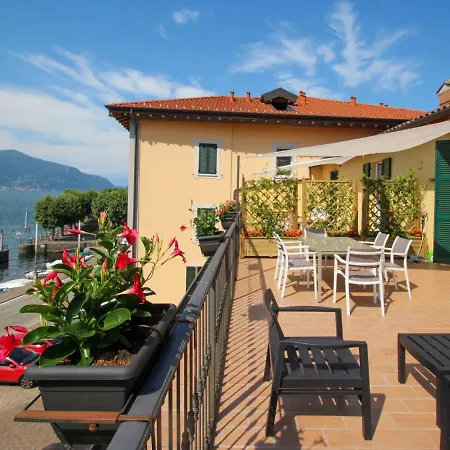 Apartment Locazione Turistica Atmosfere Sul Lago-4 *
