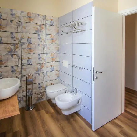 Apartment Locazione Turistica Atmosfere Sul Lago-4