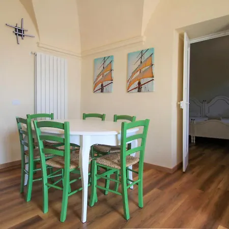 Apartment Locazione Turistica Atmosfere Sul Lago-4